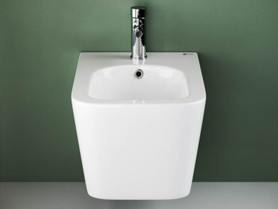Ceramicanova Metric Подвесное биде CN3008 Белый от интернет-магазина Purezza 