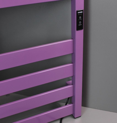 INDIGO Oktava Slim 5 Электрический полотенцесушитель 600х500 LСLOKS5E60-50PCRt Красно-сиреневый от интернет-магазина Purezza 